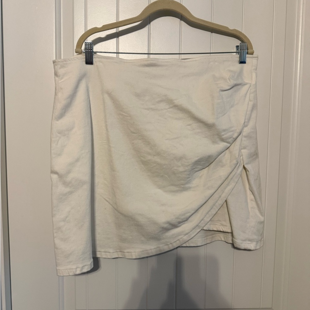 Elegant Cream Skirt
